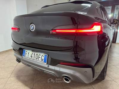 BMW X4 xDrive20d Msport-X TETTO Nero usata Cellole
