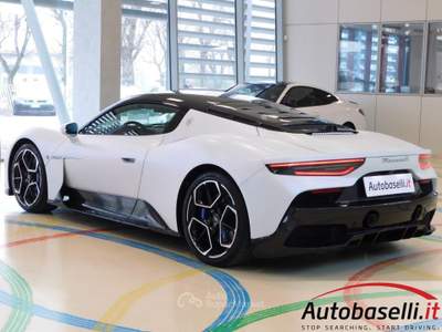 Maserati MC20 MC20 3.0V6 630CV RWD AUTO 'PACK CARBONIO COMPLETO' Bianco usata Quinzano D'oglio