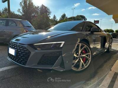 Audi R8 5.2 V10 quattro 570cv s tronic Performance Grigio usata Roma