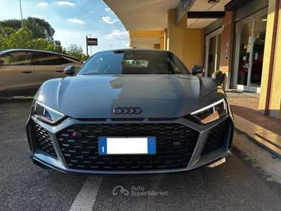 Audi R8 5.2 V10 quattro 570cv s tronic Performance Grigio usata Roma
