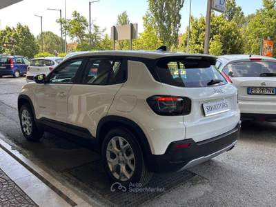 Jeep Avenger 1.2 Turbo 100 CV MHEV Altitude Auto *Promo 2026* Bianco usata Roma