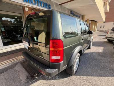 Land Rover Discovery 2.7 tdV6 XS Auto 7 Posti Verde usata Roma