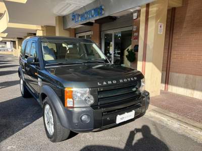 Land Rover Discovery 2.7 tdV6 XS Auto 7 Posti Verde usata Roma
