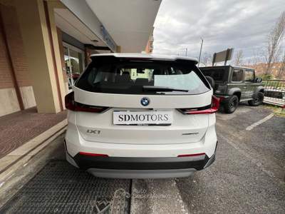 BMW iX1 edrive 20 *Promo SD 2026* Bianco usata Roma