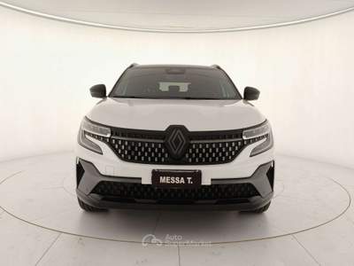 Renault Austral iconic esprit Alpine MY24 full hybrid E-Tech 200 Bianco usata Monza