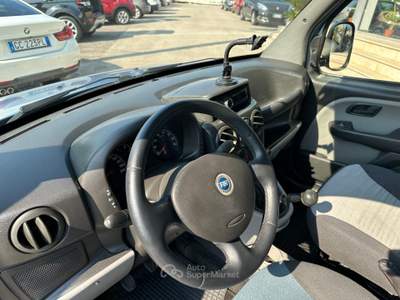 Fiat Doblò Family NEOPATENTATI Blu/Azzurro usata Pignataro Interamna