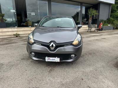 Renault Clio 5 porte Live NEOPATENTATI Grigio usata Pignataro Interamna