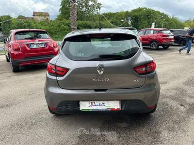 Renault Clio 5 porte Live NEOPATENTATI Grigio usata Pignataro Interamna