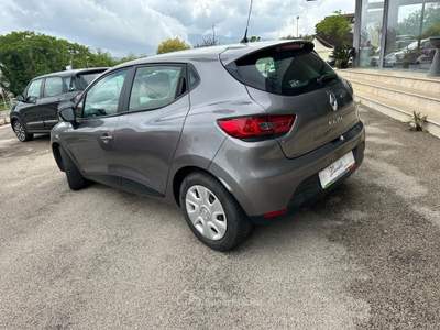 Renault Clio 5 porte Live NEOPATENTATI Grigio usata Pignataro Interamna