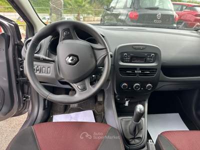 Renault Clio 5 porte Live NEOPATENTATI Grigio usata Pignataro Interamna