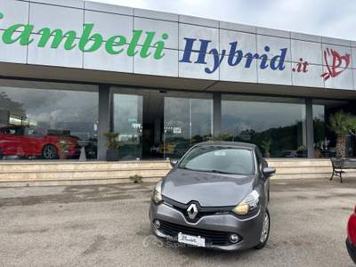 Renault Clio 5 porte Live NEOPATENTATI Grigio usata Pignataro Interamna