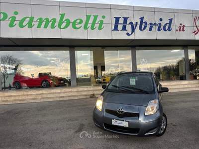 Toyota Yaris BENZ 5 porte Sol Grigio usata Pignataro Interamna