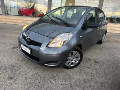 Toyota Yaris BENZ 5 porte Sol Grigio usata Pignataro Interamna