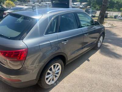 Audi Q3 quattro S Line Edition NEOPATENTATI Grigio usata Pignataro Interamna