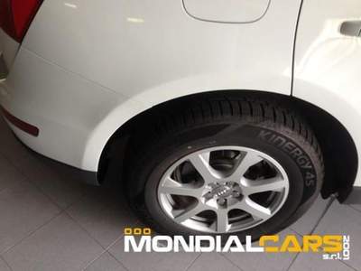 Audi Q5 177CV quattro S tronic Business Bianco usata Capua