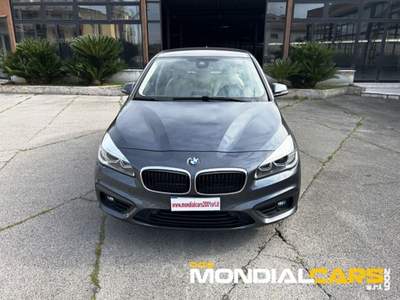 BMW Serie 2 220d 214 d Active Tourer Luxury 95 CV Grigio usata Capua