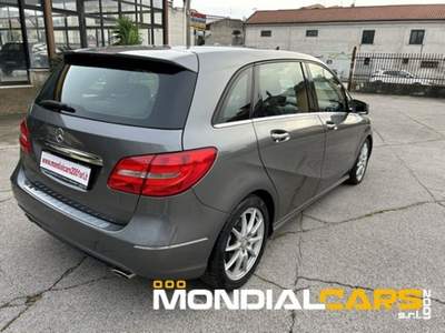Mercedes-Benz Classe B B 180 CDI BlueEFFICIENCY AMG LINE Grigio usata Capua