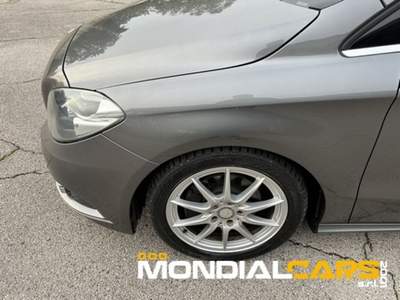 Mercedes-Benz Classe B B 180 CDI BlueEFFICIENCY AMG LINE Grigio usata Capua