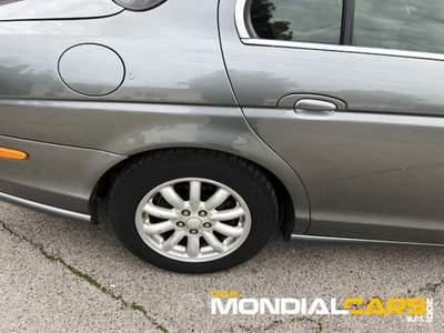 Jaguar S-Type S-Type (X202) 3.0 V6 24V cat Sport GPL Grigio usata Capua