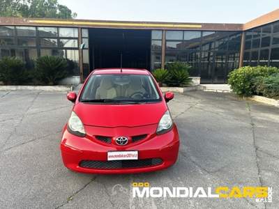Toyota Aygo 1 5p 1.4d Sol 54 CV Rosso usata Capua