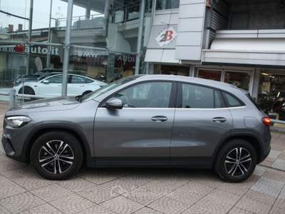 Mercedes-Benz GLA d Automatic Business Grigio usata Nova Milanese