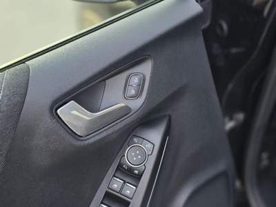 Ford Puma 1.5 EcoBlue 120 CV S&S Titanium Nero usata Trebaseleghe