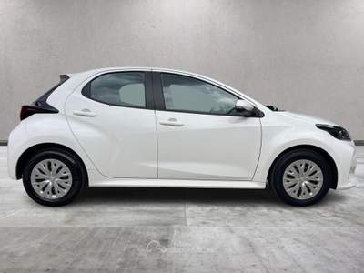 Toyota Yaris 1.5 Hybrid 5 porte Active Bianco usata Sassari