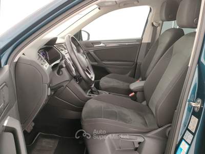Volkswagen Tiguan Tiguan 2.0 tdi elegance 4motion 150cv dsg Blu/Azzurro usata Cuneo