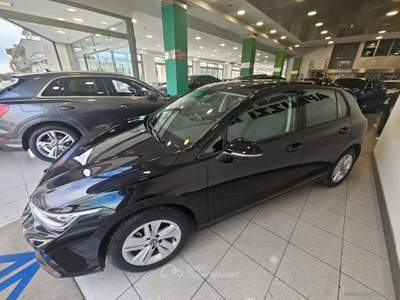 Volkswagen Golf Golf 2.0 TDI 115 CV SCR Life Nero usata SAN MICHELE SALENTINO