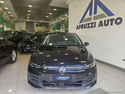 Volkswagen Golf Golf 2.0 TDI 115 CV SCR Life Nero usata SAN MICHELE SALENTINO