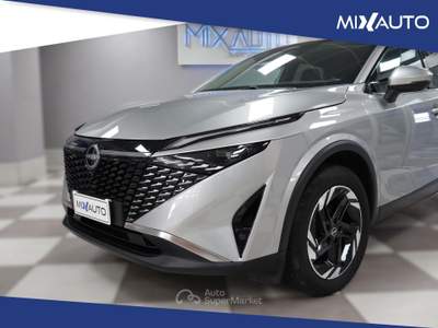 Nissan Qashqai 1.3 MHEV N-Connecta 2WD 140CV Grigio usata Latina