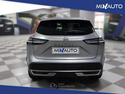Nissan Qashqai 1.3 MHEV N-Connecta 2WD 140CV Grigio usata Latina
