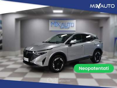 Nissan Qashqai 1.3 MHEV N-Connecta 2WD 140CV Grigio usata Latina