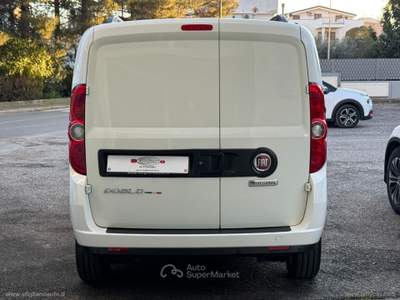 Fiat Doblò Doblò 1.6 MJT 105CV CH1 Cargo Lounge 3 POSTI Bianco usata Bernalda