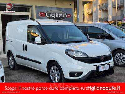 Fiat Doblò Doblò 1.6 MJT 105CV CH1 Cargo Lounge 3 POSTI Bianco usata Bernalda