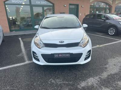 Kia Rio Rio 1.1 CRDi 5p. Cool *NEOPATENTATI* Bianco usata Villanova Canavese