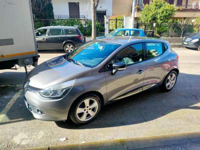 Renault Clio Start&Stop 5 porte Energy Grigio usata Valenzano