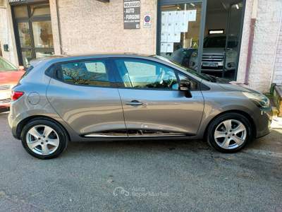 Renault Clio Start&Stop 5 porte Energy Grigio usata Valenzano