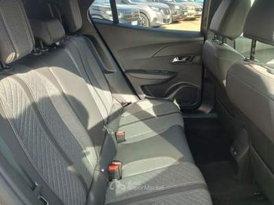 Peugeot 2008 1.2 100cv Allure Grigio usata Monopoli