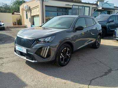 Peugeot 2008 1.2 100cv Allure Grigio usata Monopoli
