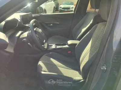 Peugeot 2008 1.2 100cv Allure Grigio usata Monopoli