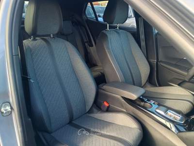 Peugeot 2008 1.2 130cv EAT8 Allure Grigio usata Monopoli