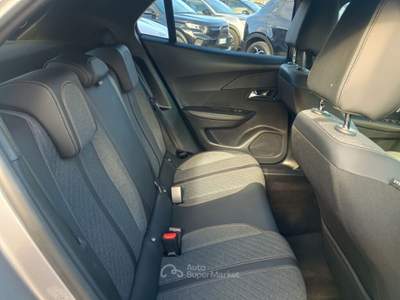 Peugeot 2008 1.2 130cv EAT8 Allure Grigio usata Monopoli