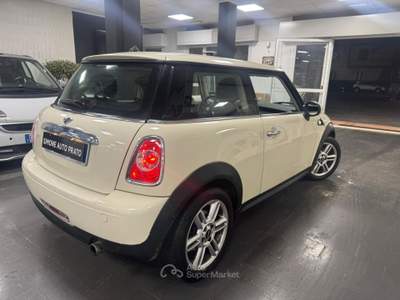 MINI 1.5 Cooper D Hype 5 1.6 16V One (72kW) Beige usata Prato