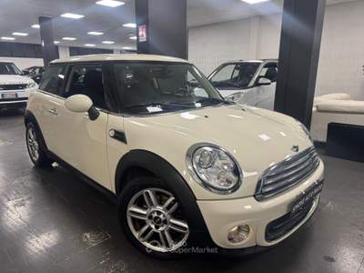 MINI 1.5 Cooper D Hype 5 1.6 16V One (72kW) Beige usata Prato