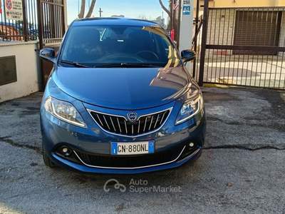 Lancia Ypsilon 1.0 HYBRID -PREZZO PROMO! Blu/Azzurro usata Bisceglie