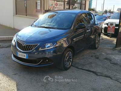 Lancia Ypsilon 1.0 HYBRID -PREZZO PROMO! Blu/Azzurro usata Bisceglie