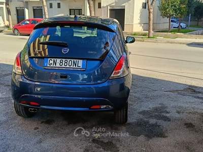 Lancia Ypsilon 1.0 HYBRID -PREZZO PROMO! Blu/Azzurro usata Bisceglie