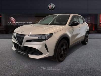 Alfa Romeo Junior 1.2 136CV Hybrid eDCT6 ibrida Beige usata Napoli