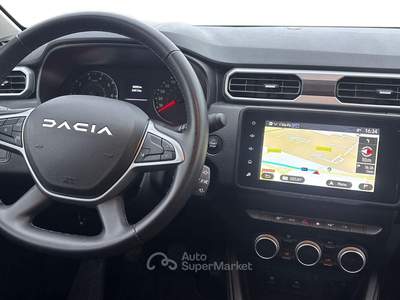 Dacia Duster II 2021 1.5 blue dci Journey UP 4x2 115cv Bianco usata Albignasego